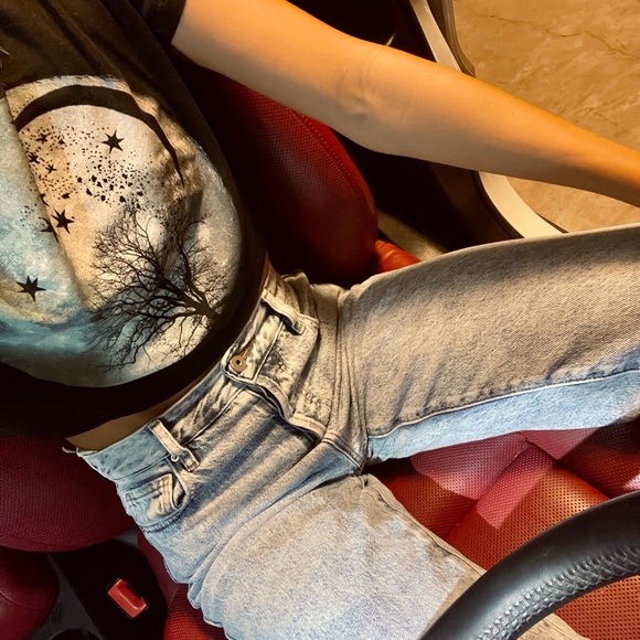 Meet your Posher, Nic - Picture 5 of 5